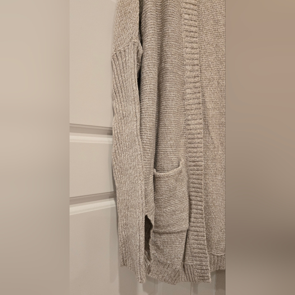 Express Cardigan - Picture 2 of 5